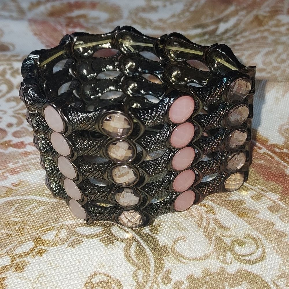 Bracelet  - Picture 3 of 6